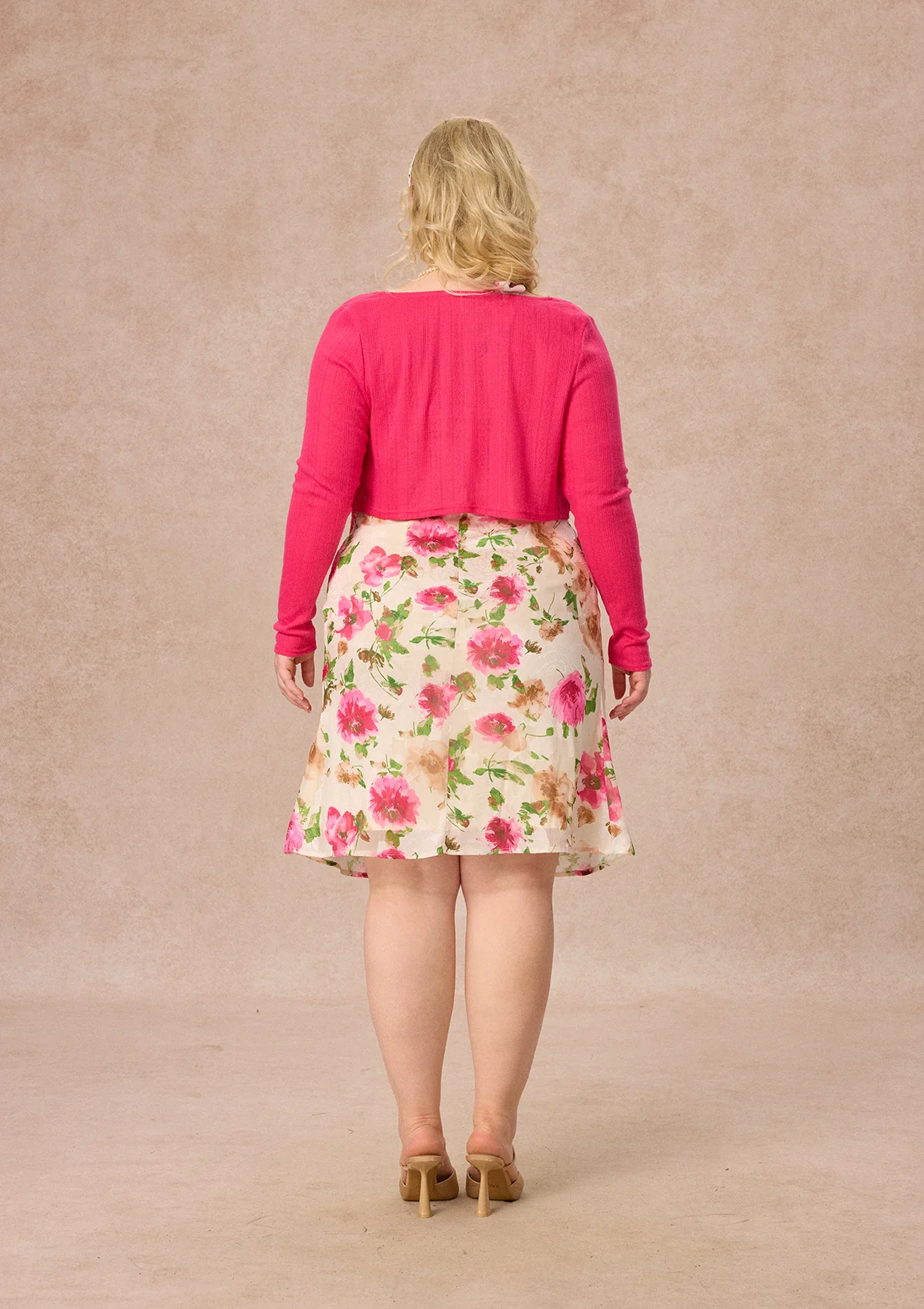 Curve&Plus Corn Poppy Cardigan - Image 9