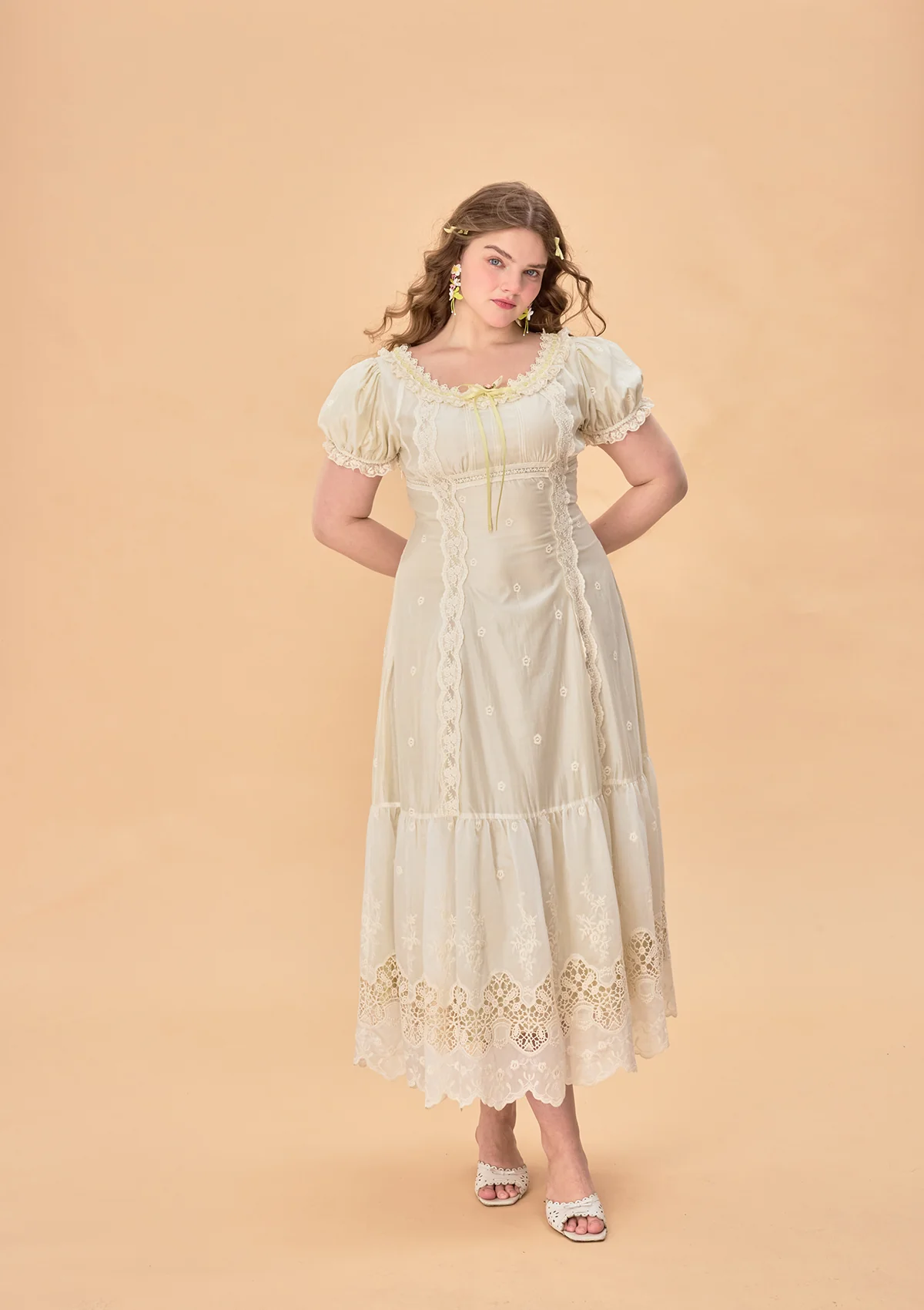 Curve & Plus Green Grapes Dress - Image 4