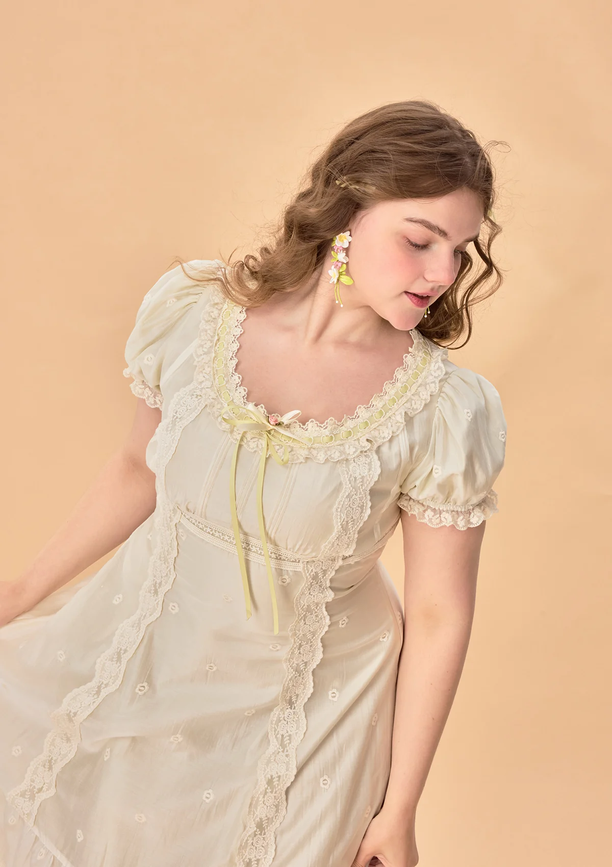 Curve & Plus Green Grapes Dress - Image 5