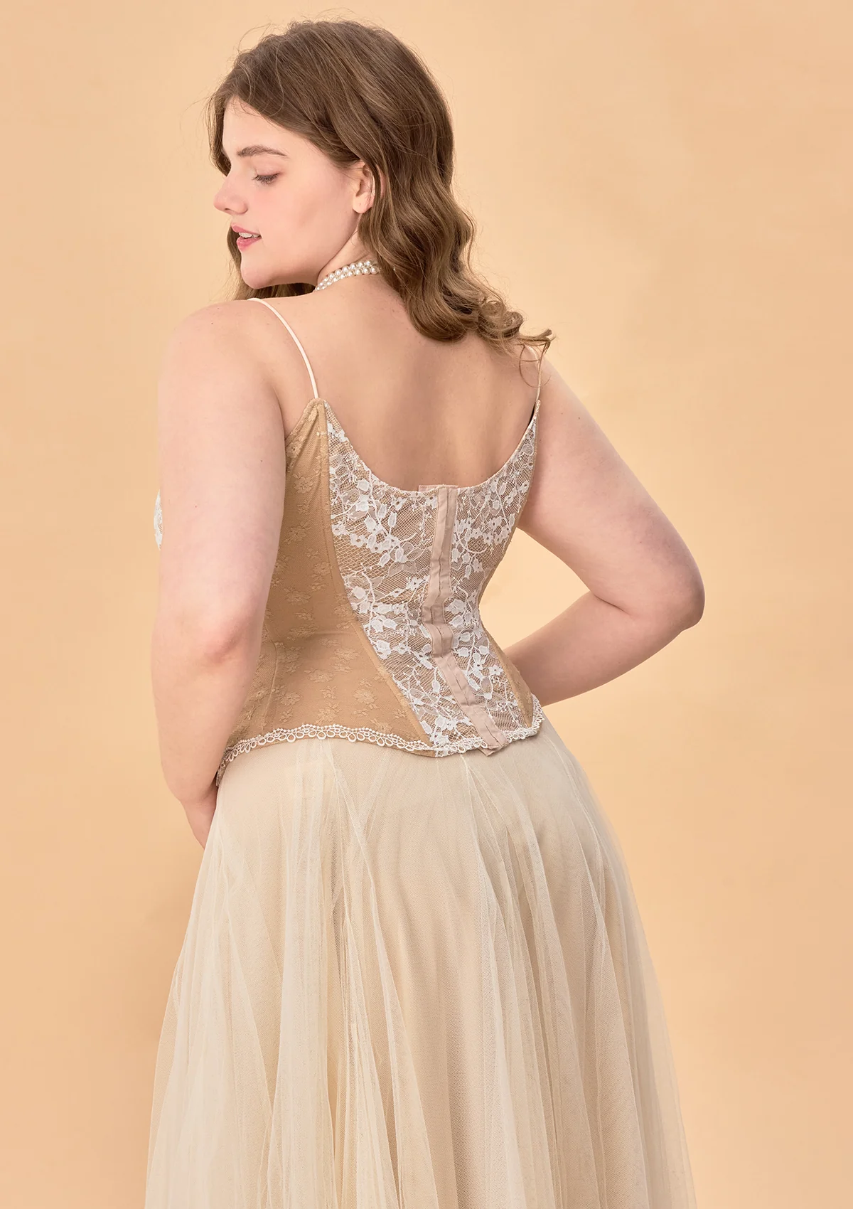 Curve & Plus "White Moon, Weaving Dreams" Corset - Image 3