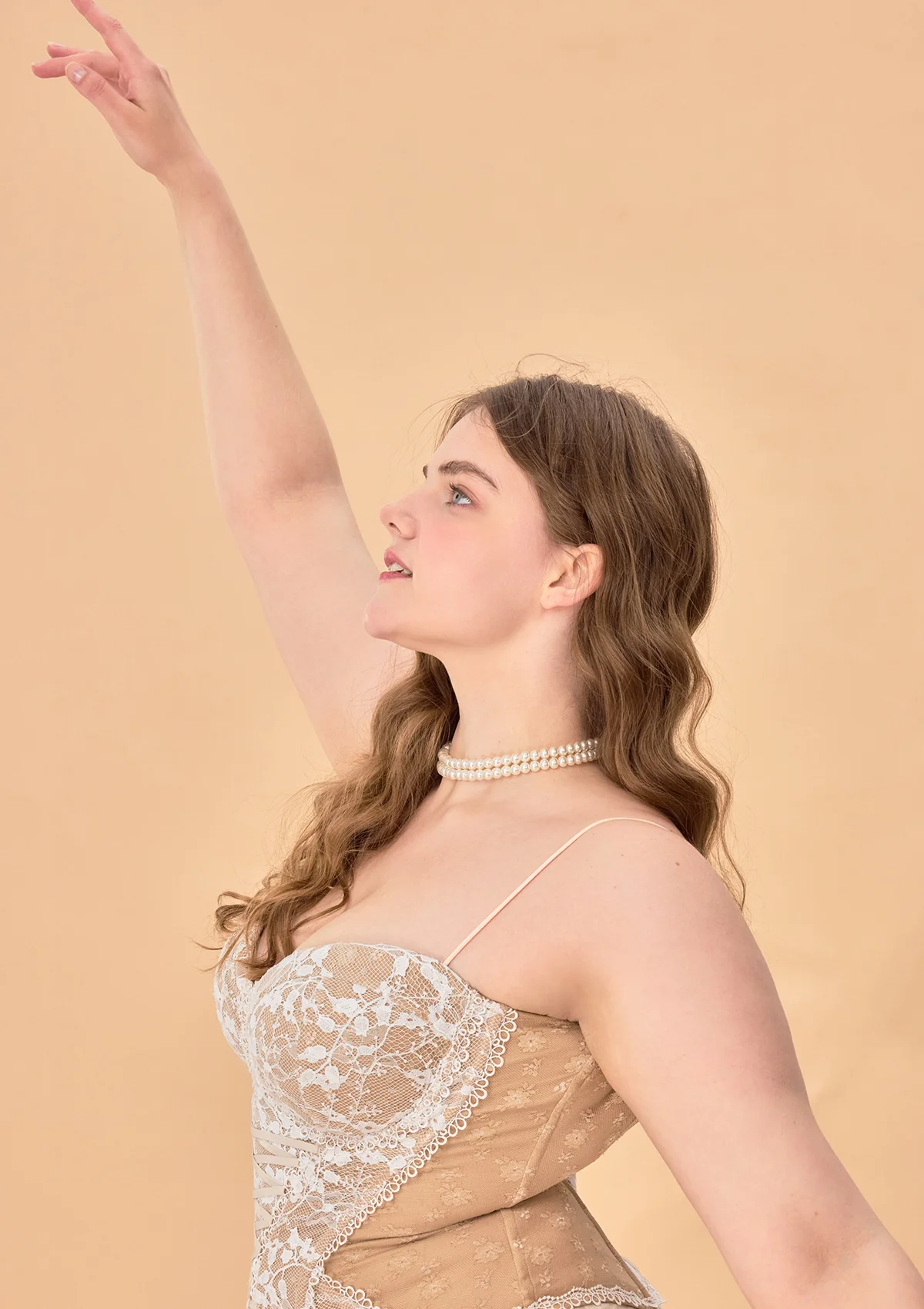 Curve & Plus "White Moon, Weaving Dreams" Corset - Image 4