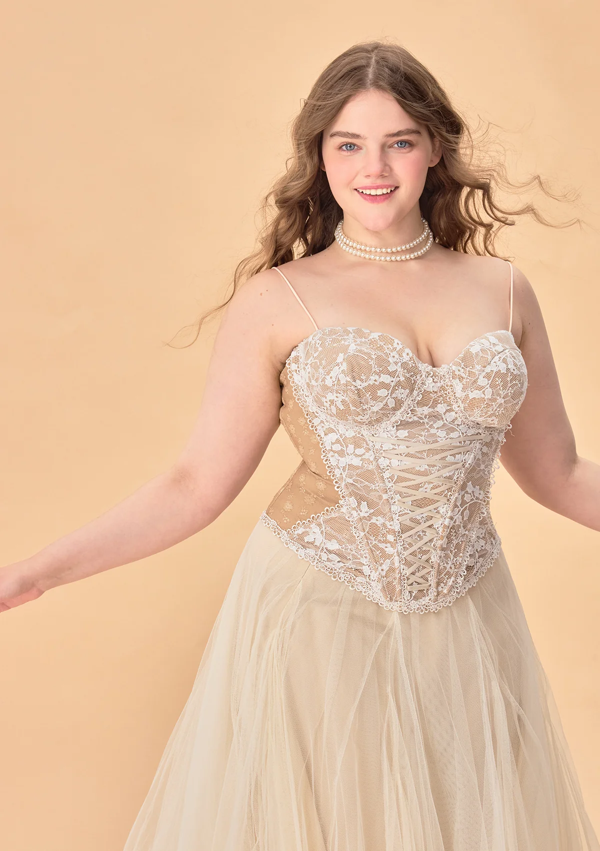 Curve & Plus "White Moon, Weaving Dreams" Corset - Image 7