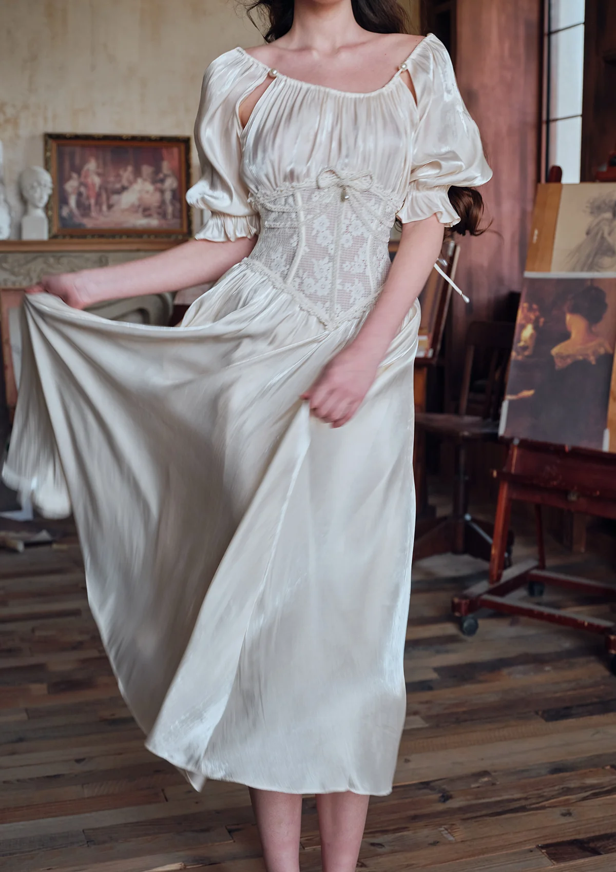 "Du cocon au papillon" Corset Dress - Image 3